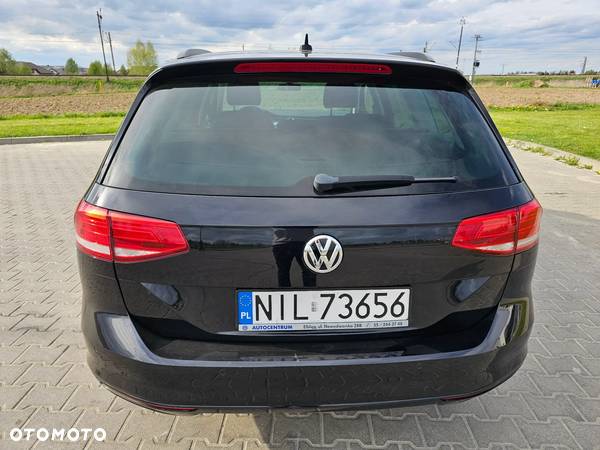 Volkswagen Passat 2.0 TDI BMT Comfortline - 6