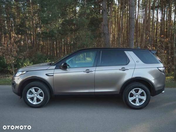 Land Rover Discovery Sport 2.0 D150 R-Dynamic HSE - 17