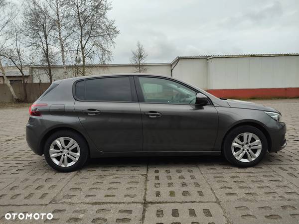 Peugeot 308 1.5 BlueHDi Active Pack Business S&S EAT8 - 9