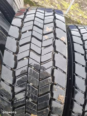 KOŁA KOŁO OPONY TYŁ NAPĘDOWE UNIROYAL DH40 315/70 R 22.5 KOMPLET - 7