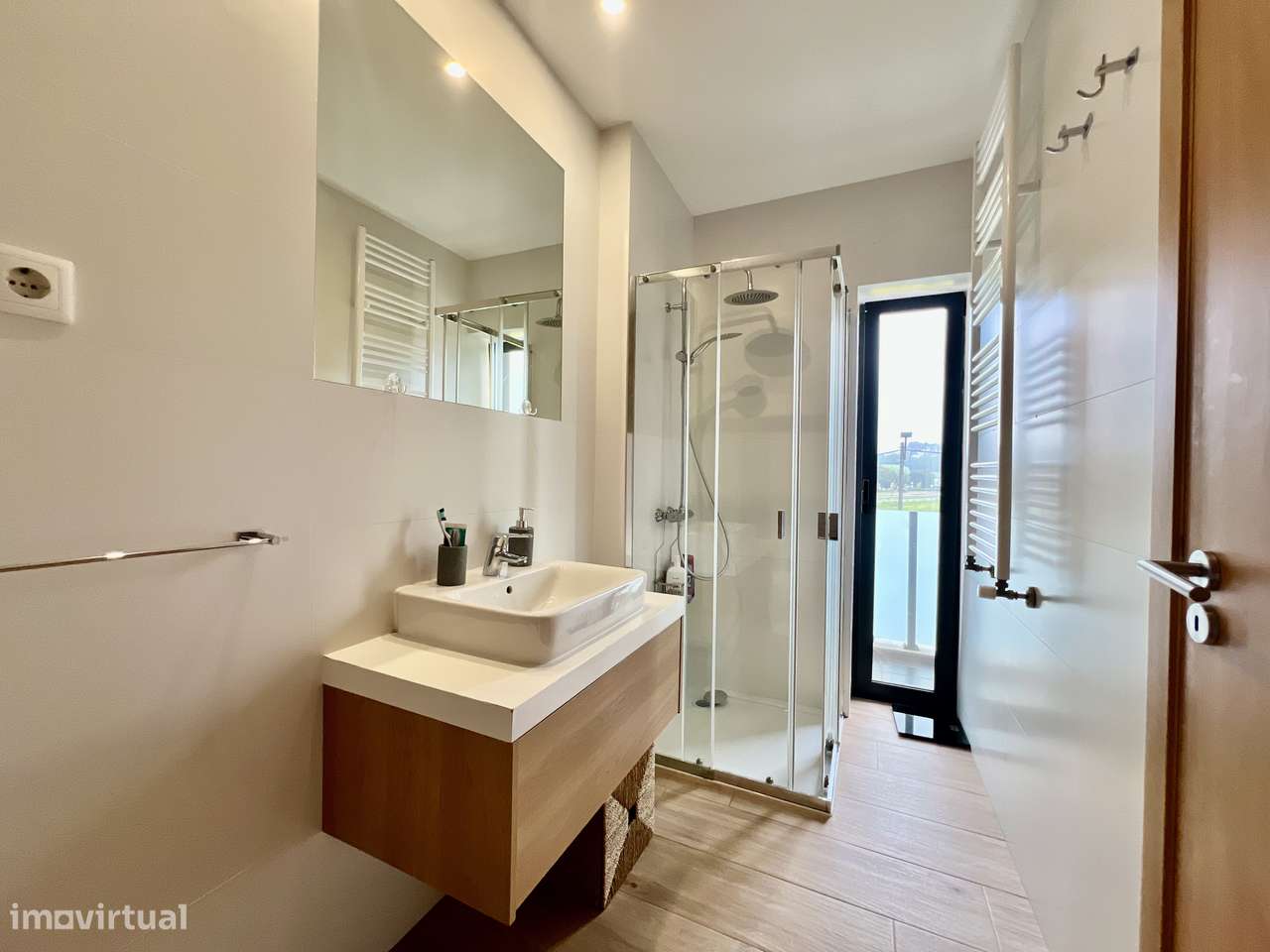 Apartamento T2 Duplex com 137m2 no Parque da Cidade de Paredes-14