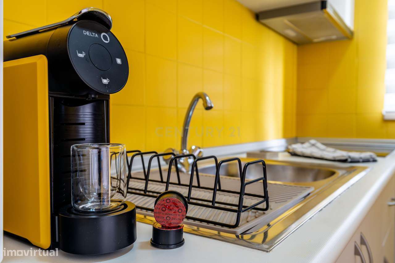 Oportunidade na Bemposta – T0 ideal para férias ou rendimento-11