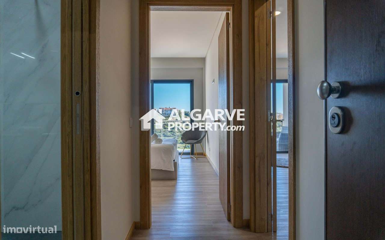 Novos T1 Apartamentos De Luxo Com Vistas Fantásticas Para o Mar em Alb - Grande imagem: 5/25