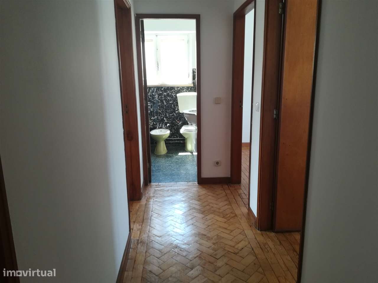 Apartamento T4 - Bairro Norton de Matos - Coimbra/Venda-28