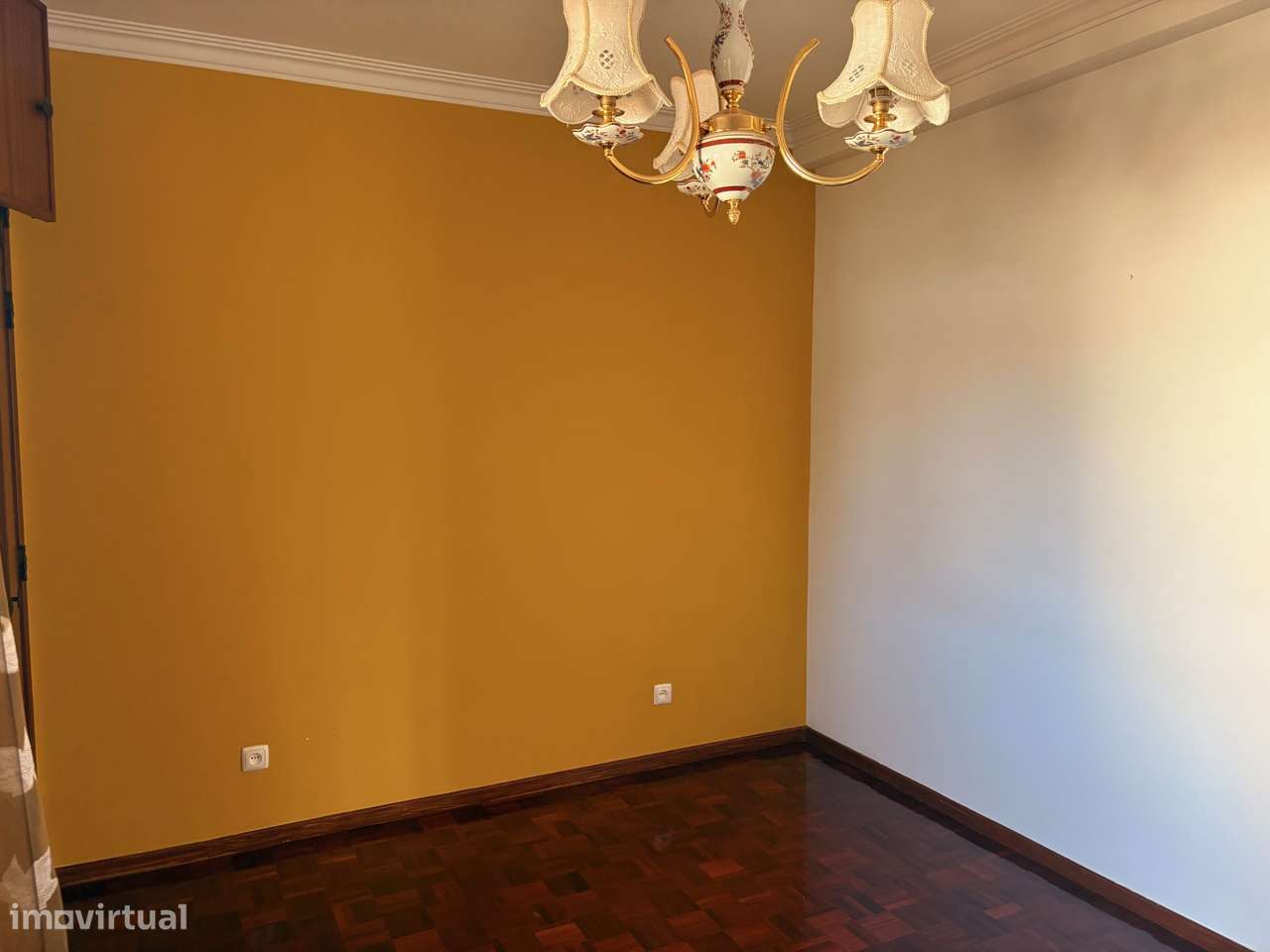 Moradia geminada com garagem Bro Além das Vinhas 595.000€-15