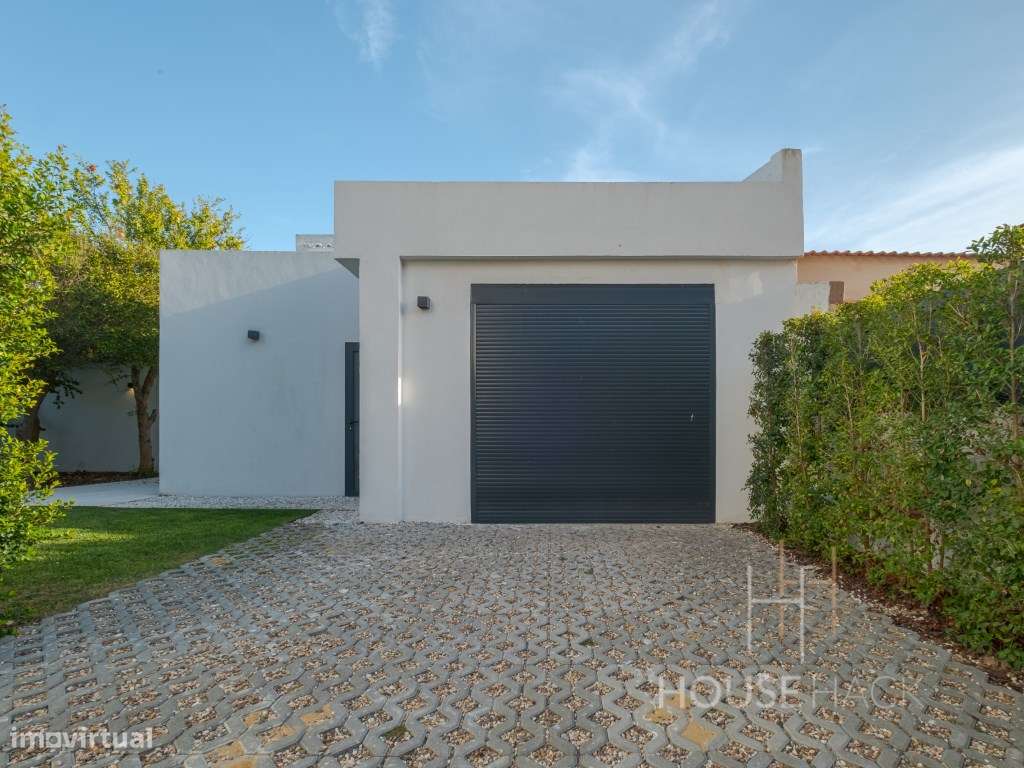 Moradia isolada T6 com Piscina | Aroeira Central | 4 Suites-44