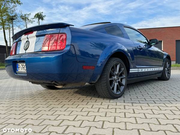 Ford Mustang 4.0 V6 - 9