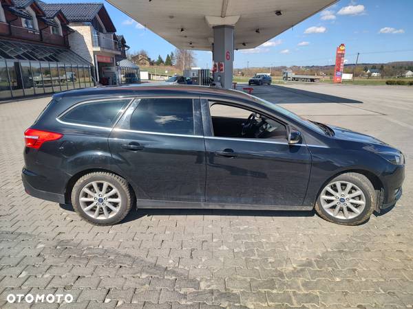 Ford Focus 1.5 TDCi Titanium - 4