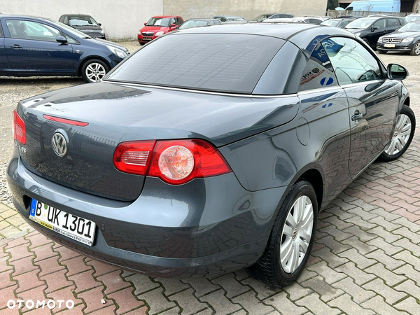 Volkswagen Eos - 4