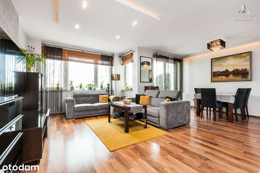 Wyjątkowy 4-pokojowy apartament w Pasie Nadmorskim-0