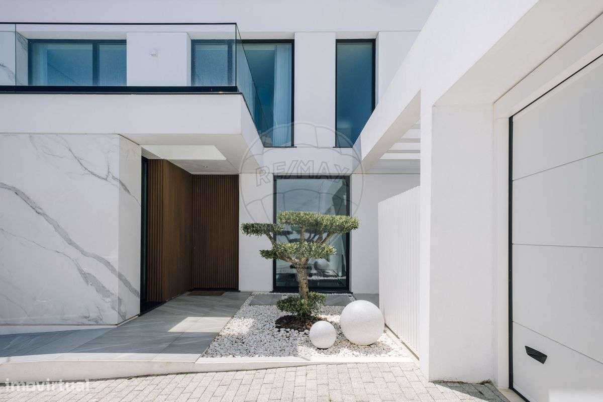 Moradia T4 para venda - Grande imagem: 2/31