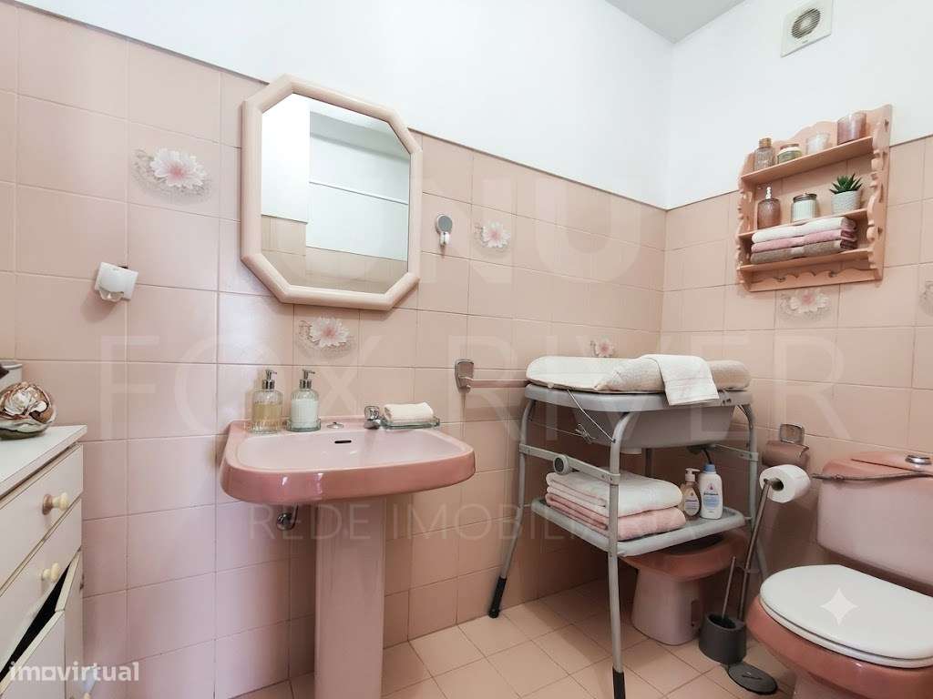 Apartamento T3 - Centro de Valença-4