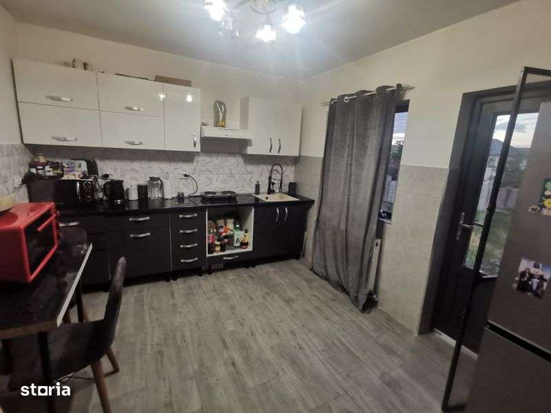 Casa de vanzare in Cismea - Imagine principală: 5/5