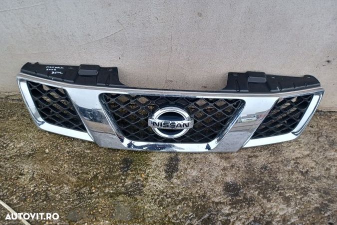 GRILA RADIATOR FATA Nissan Navara  seria - 1