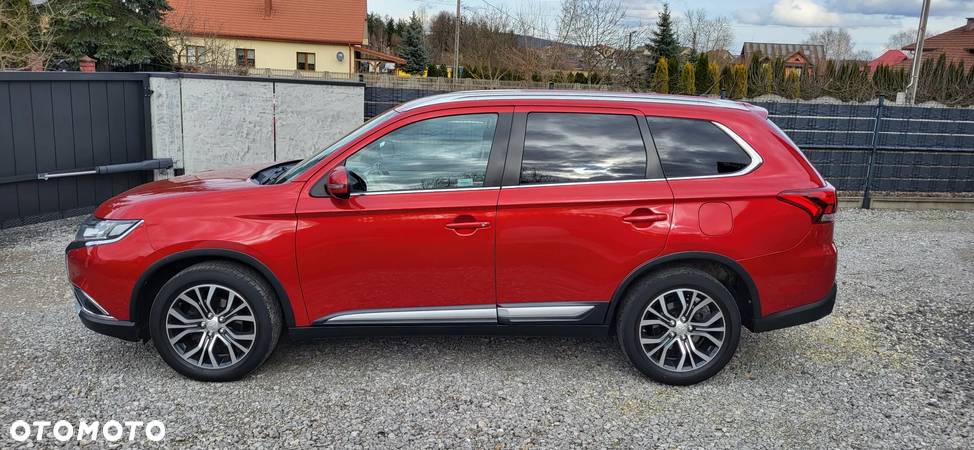 Mitsubishi Outlander 2.0 Intense + 4WD CVT - 13