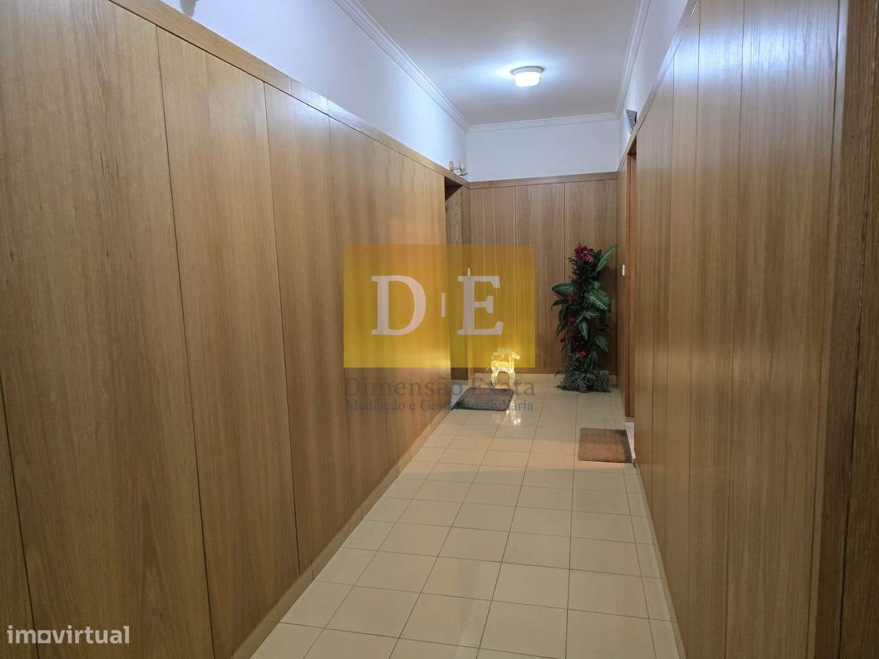 Apartamento T4 na Zona Nobre dos Maninhos na Maia-23