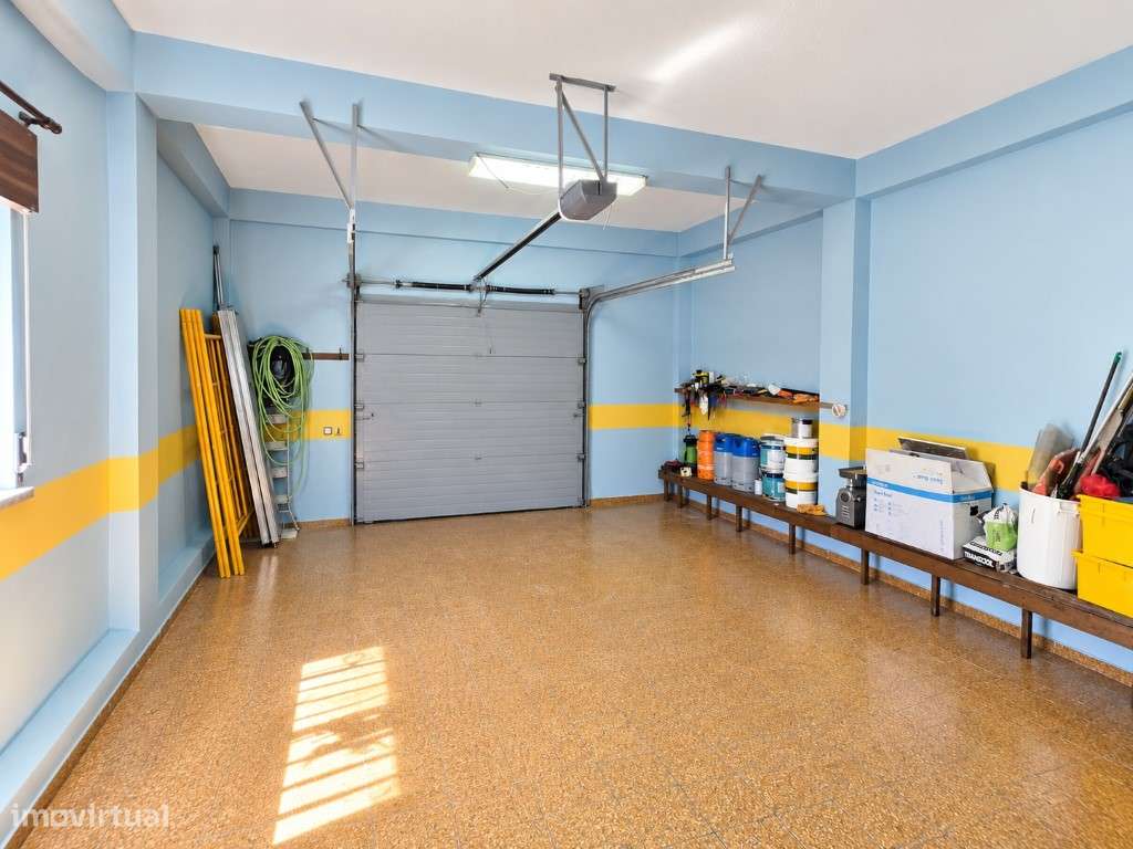 MORADIA 195 m² COM POTENCIAL PARA 2 HABITAÇÕES | PRÓXIMA DAS PRAIAS...-56