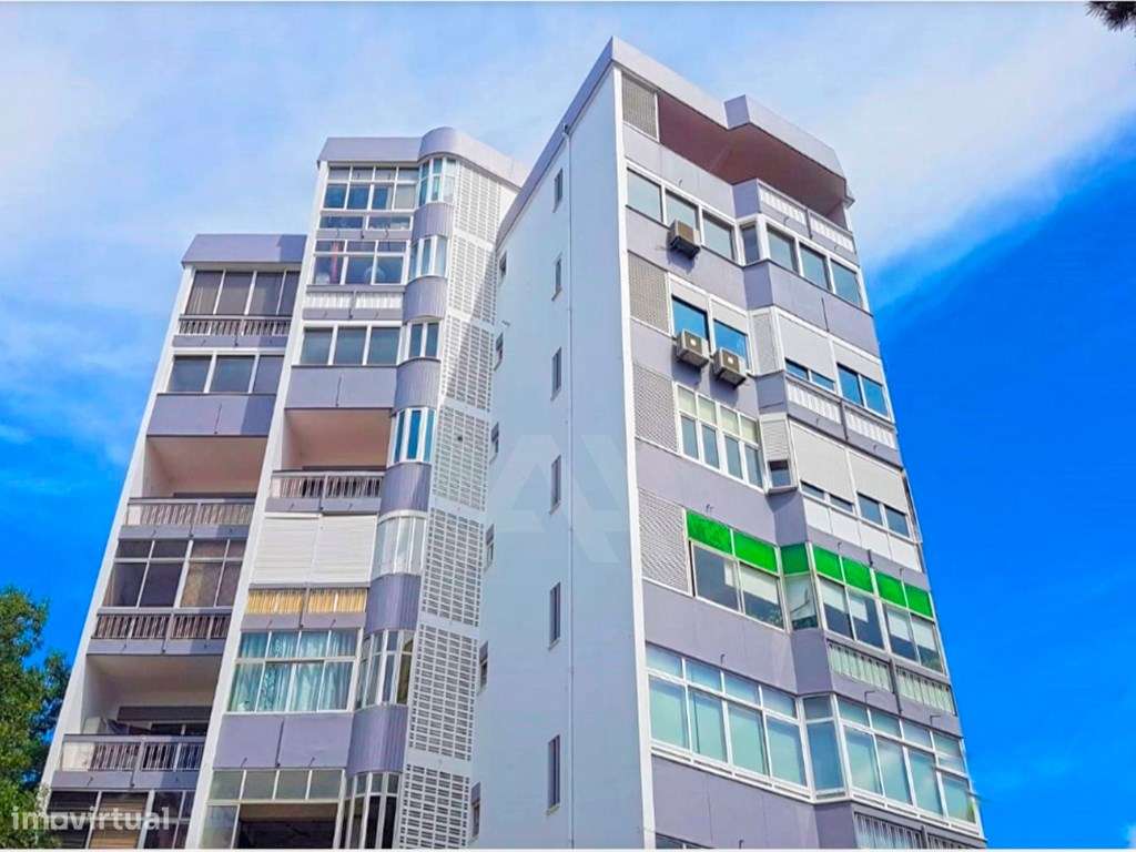 Apartamento T4 em Cascais com vista Mar e Serra-31