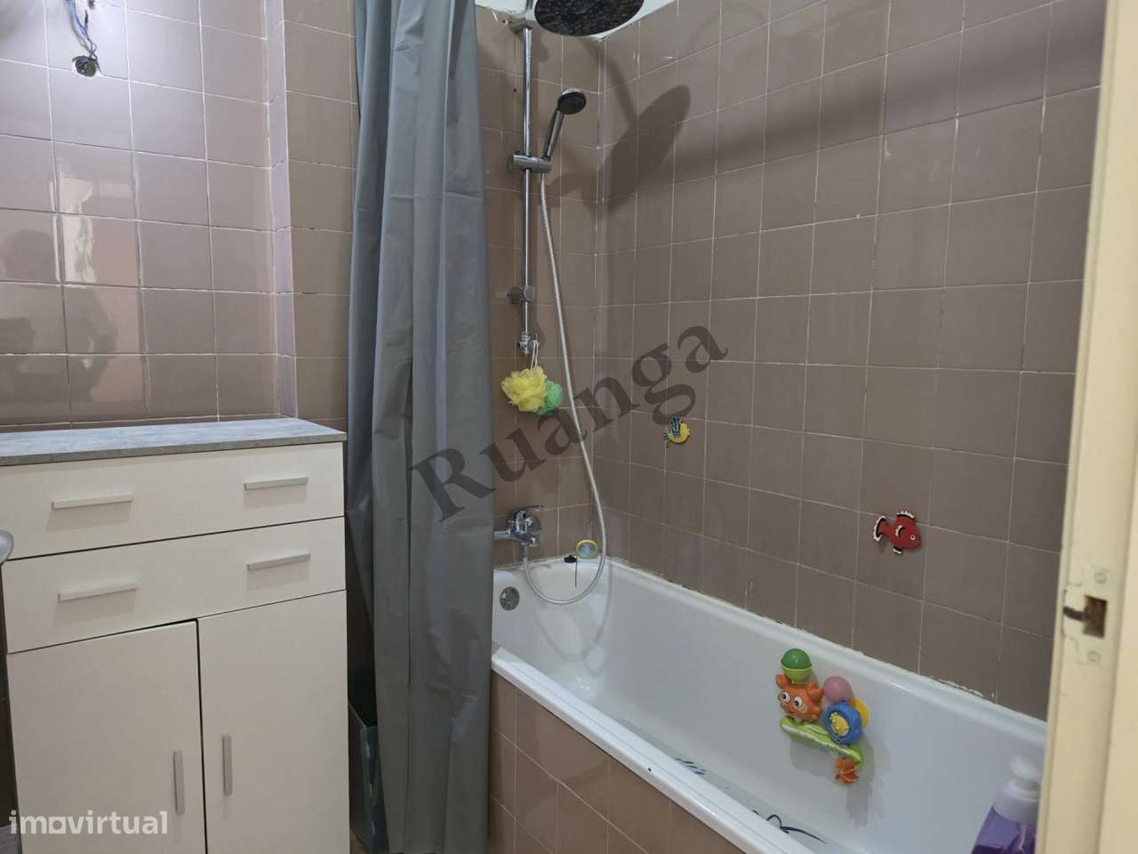 Apartamento T3 com Elevador para Venda em Santiago do Cacém-24