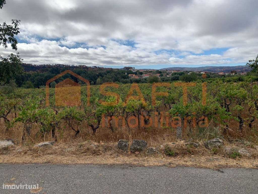 Terreno à venda em Prados - Pinhel-0