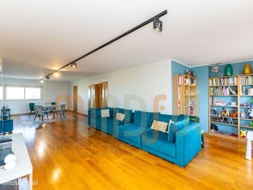 PENTHOUSE PARA VENDA T4, com 2 Suites com Vistas de Mar/Rio, Lugar ...-6