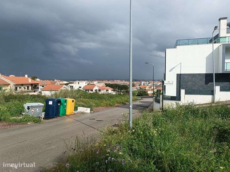 Lote de Terreno de Gaveto - Grande imagem: 5/12