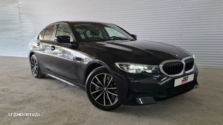 BMW 330 e Line Luxury Auto