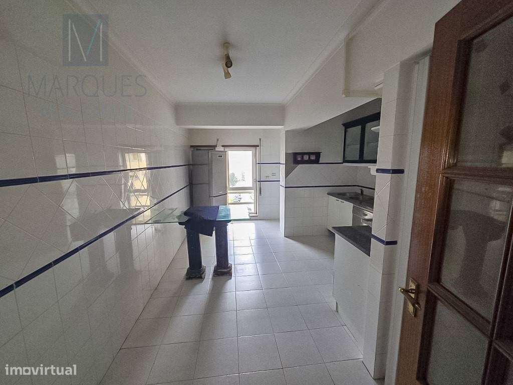 Apartamento T3 no Carregado - Alenquer - Grande imagem: 2/15