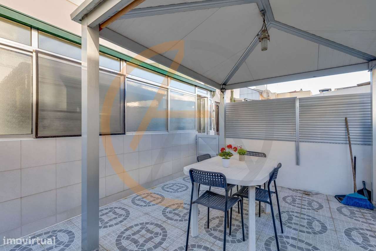 Apartamento T2 | Custoias-26