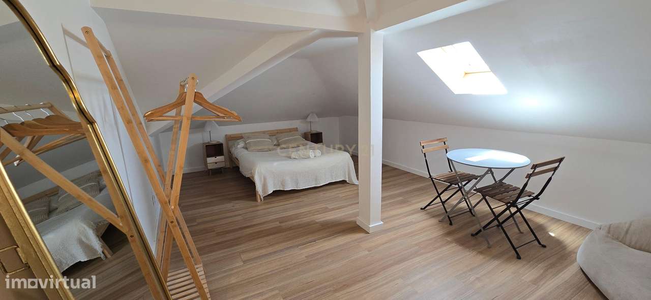 Casa de Hostel Renovada na Costa da Caparica, Almada-7