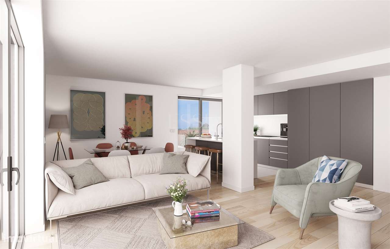 Apartamento T2 com Varanda e Garagem em Ramalde/Porto - Grande imagem: 2/9