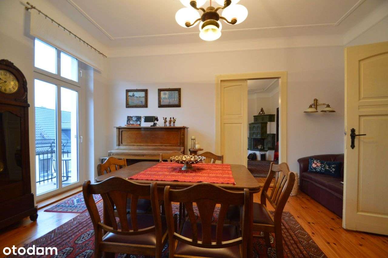 Wyjątkowe mieszkanie w stylu dworkowym – centrum O-15