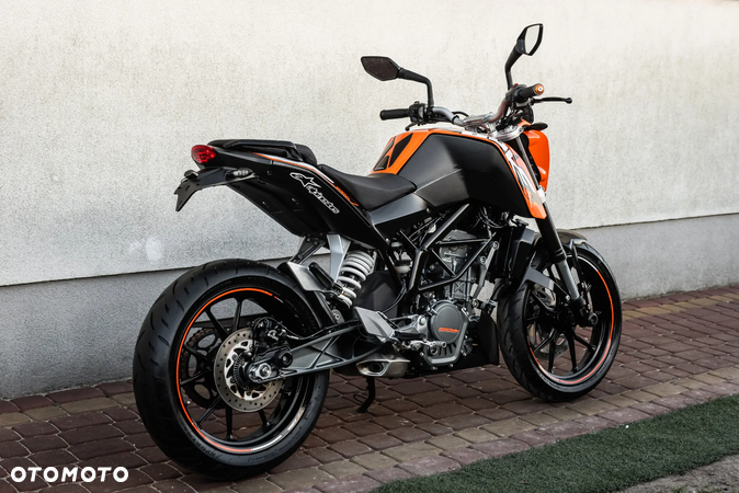 KTM Duke - 4