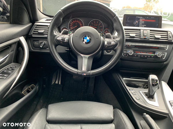 BMW Seria 3 328i Touring xDrive - 19