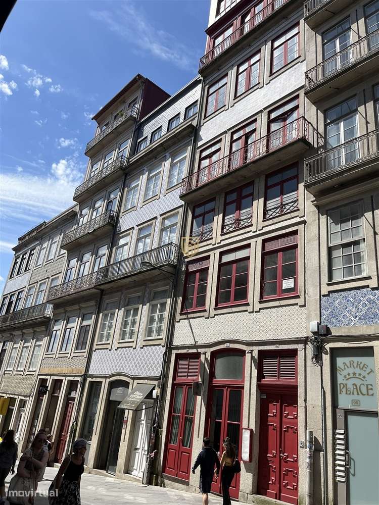 Escritório Centro do Porto - Grande imagem: 4/13