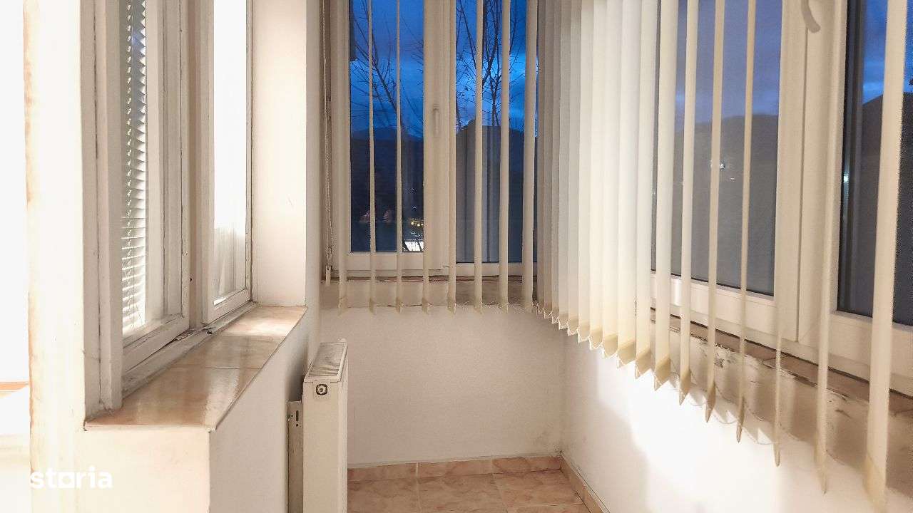 Apartament 4 camere, zona Progresul, et.2 - Imagine principală: 4/20