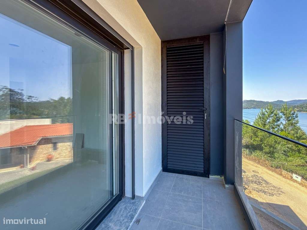 Moradia Nova T3, Vista Rio - Urbanização Martinela, Ferreira do Zêzere-26
