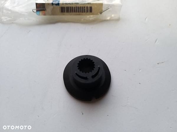 Tuleja przedniego siedzenia  Opel Kadett ASTRA-F 90454844 - 3