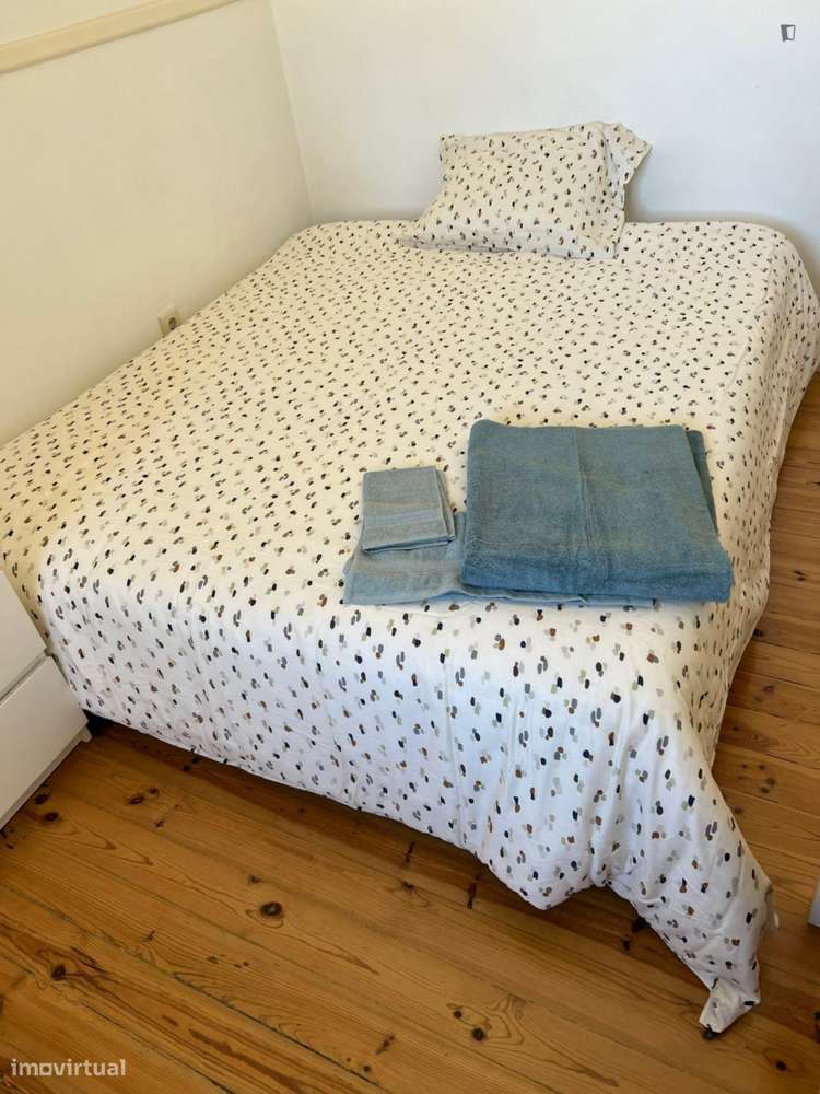 Quarto - localizado em Sete Rios Lisbon - Grande imagem: 5/10