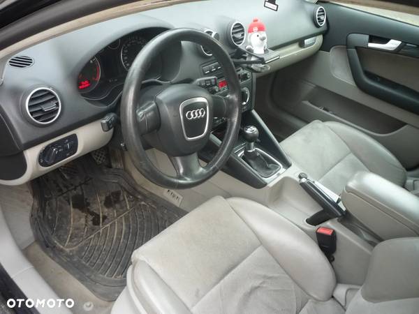 Audi A3 2.0 TFSI Sportback Attraction - 3