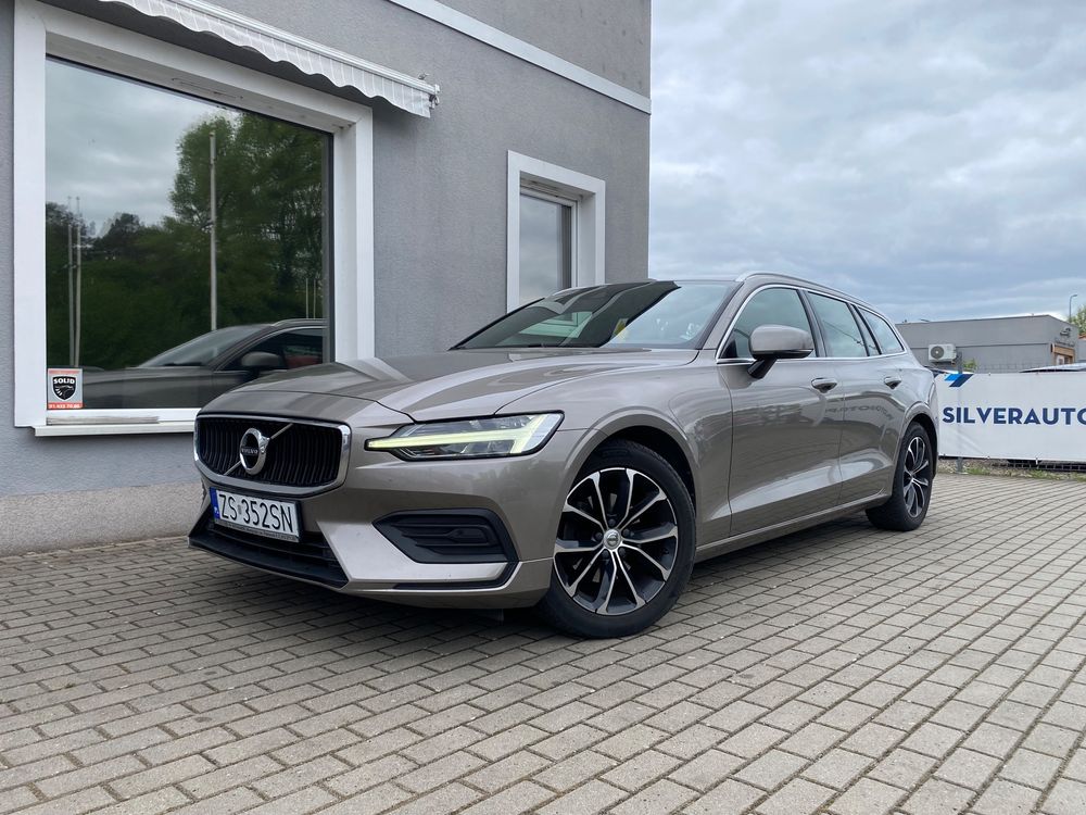 Volvo V60 II D4 Geartronic Summum 2018