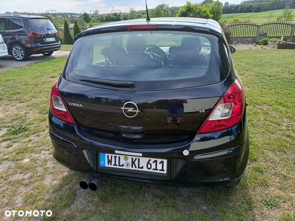 Opel Corsa 1.4 16V Cosmo - 6