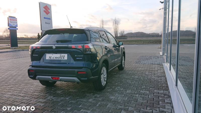 Suzuki SX4 S-Cross 1.4 SHVS Premium - 8