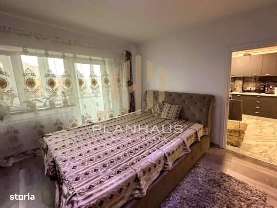 Apartament cu 3 camere - str. Decebal (zona Semiluna) - Imagine principală: 4/7