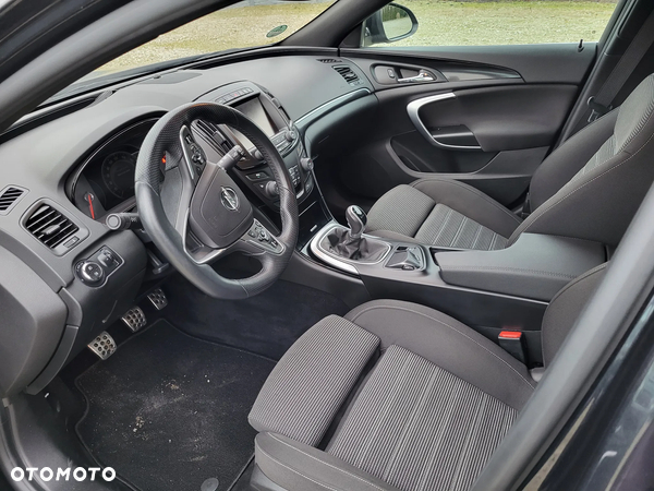 Opel Insignia 2.0 ECOTEC DI Turbo 4x4 ecoFLEX Start/Sto Business Edition - 9
