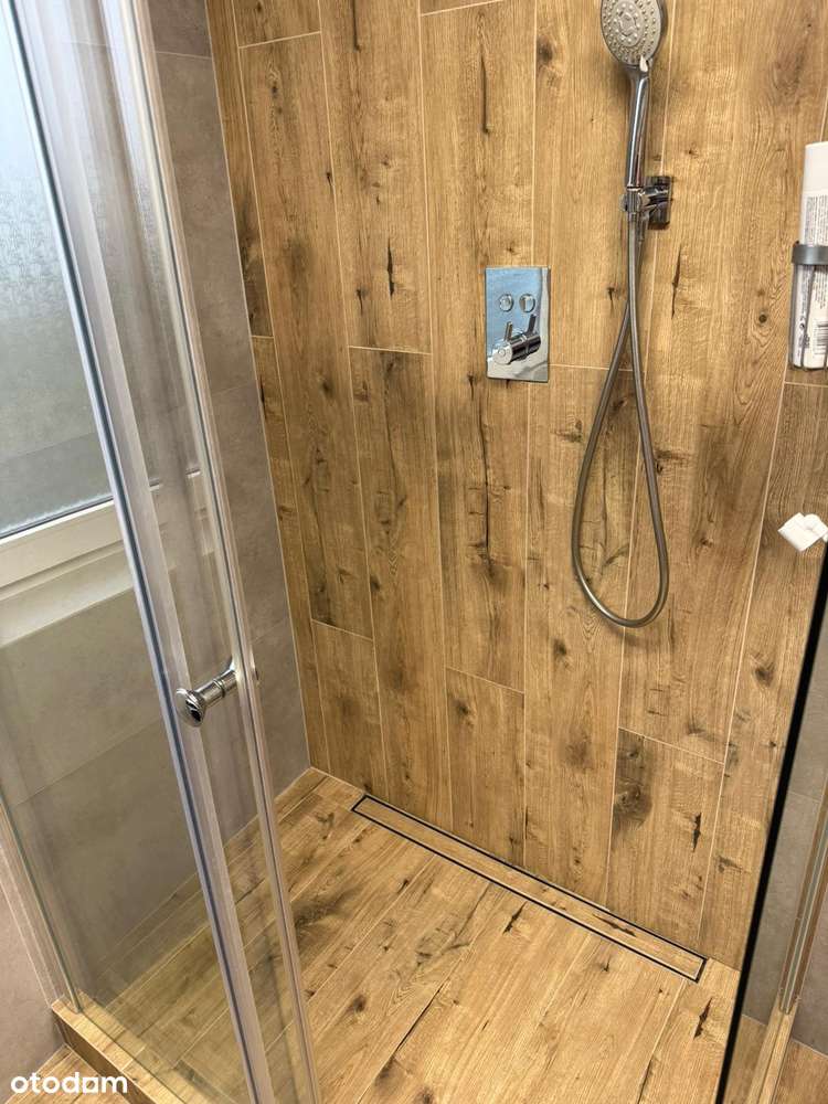 Przestronne 3-pokojowe mieszkanie z 2 balkonami i garażem-18