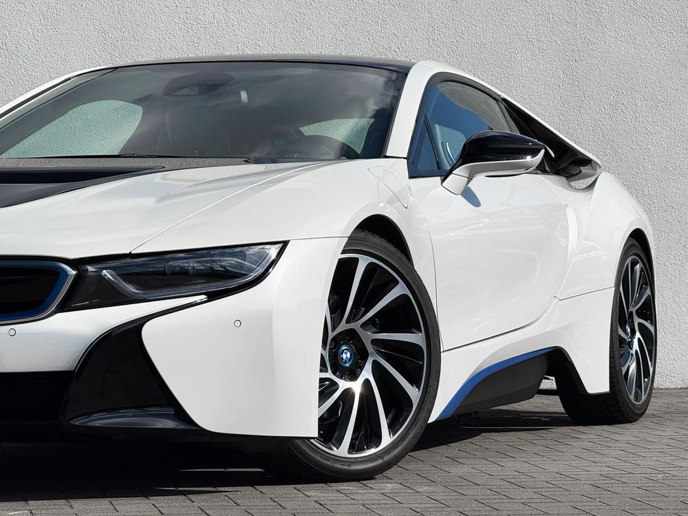 BMW I8 1.5 Hybryda 362 KM — zdjęcie 7