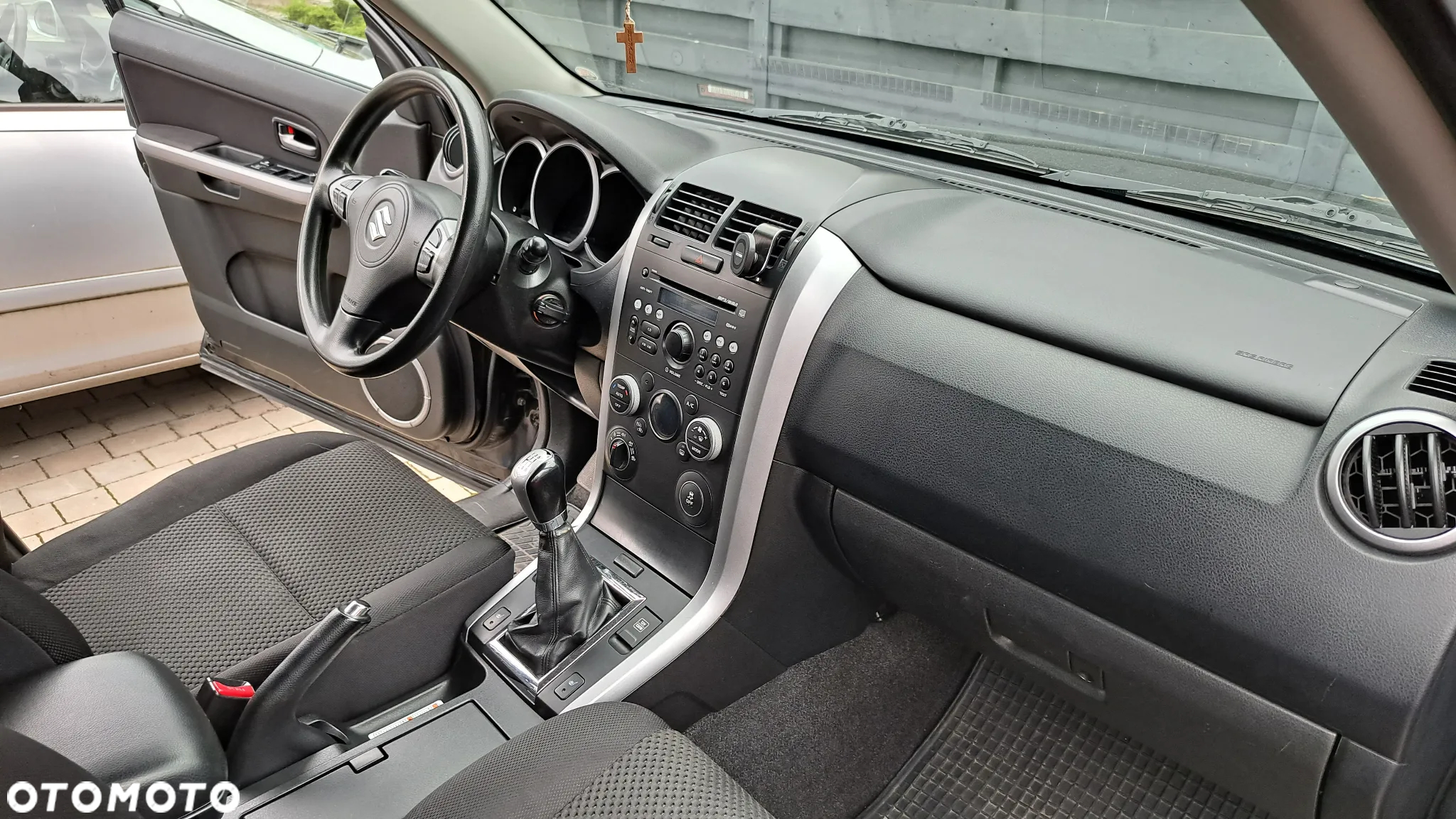 Suzuki Grand Vitara 1.9 DDiS Comfort - 8