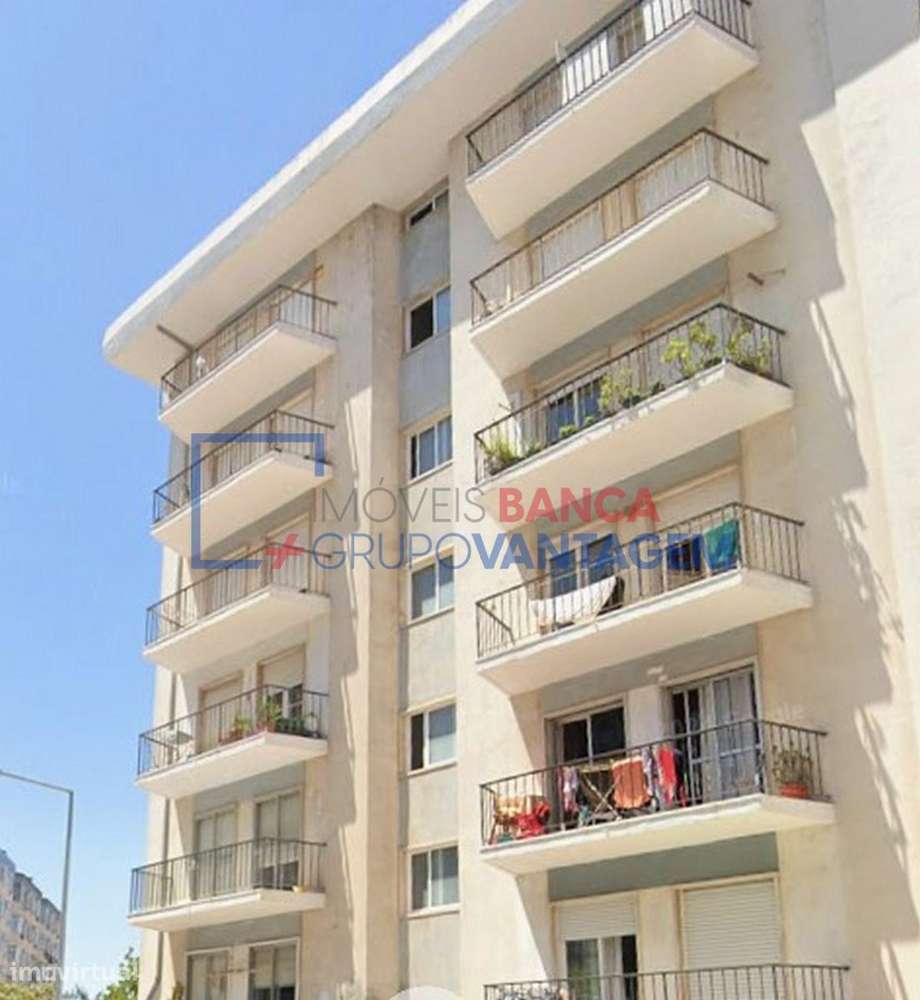 Apartamento T3 - Monte Abraão - Grande imagem: 2/22