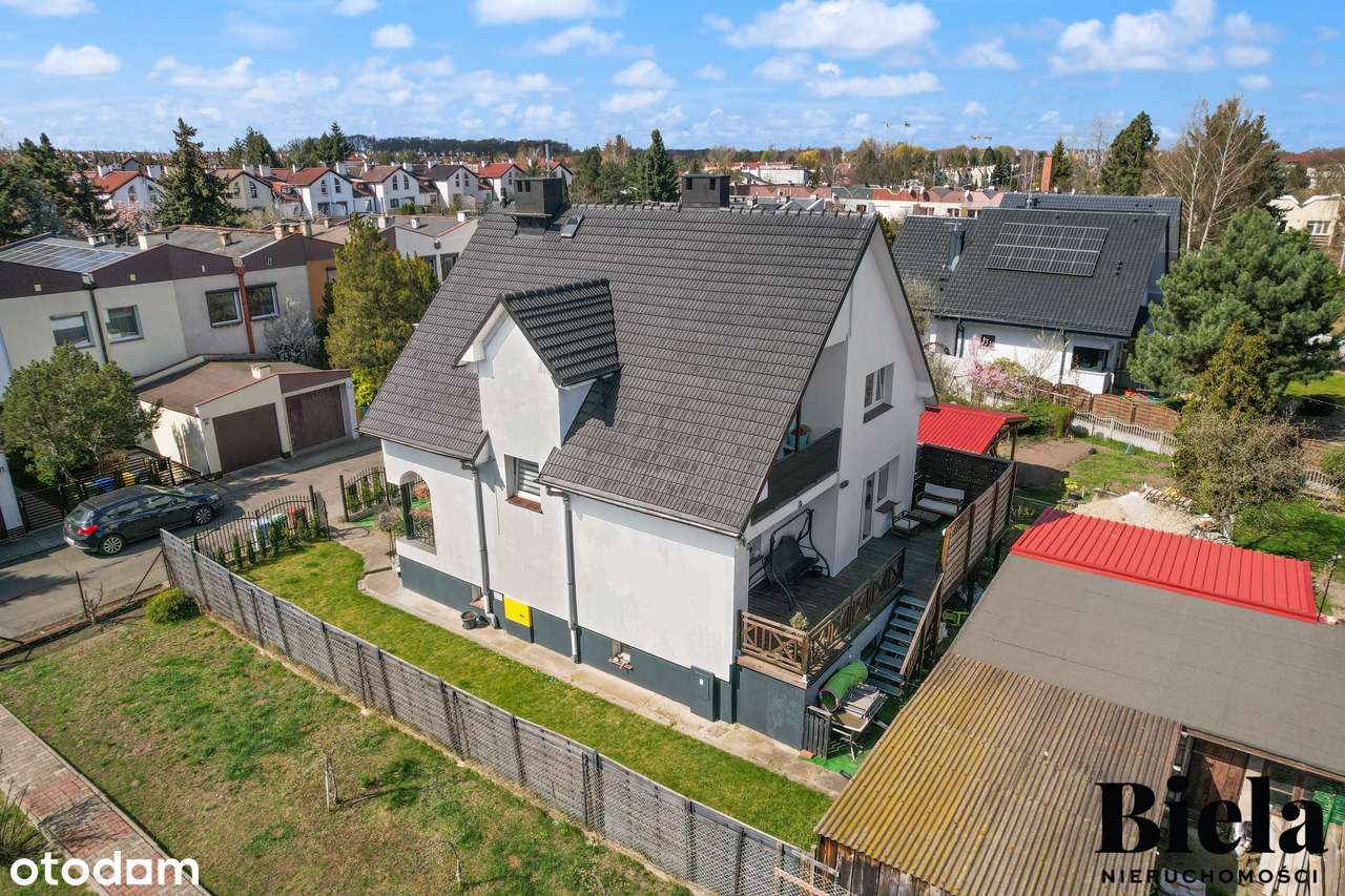 Duży dom wolnostojący 4 sypialnie + salon, garaż, piwnica, Maślice-3